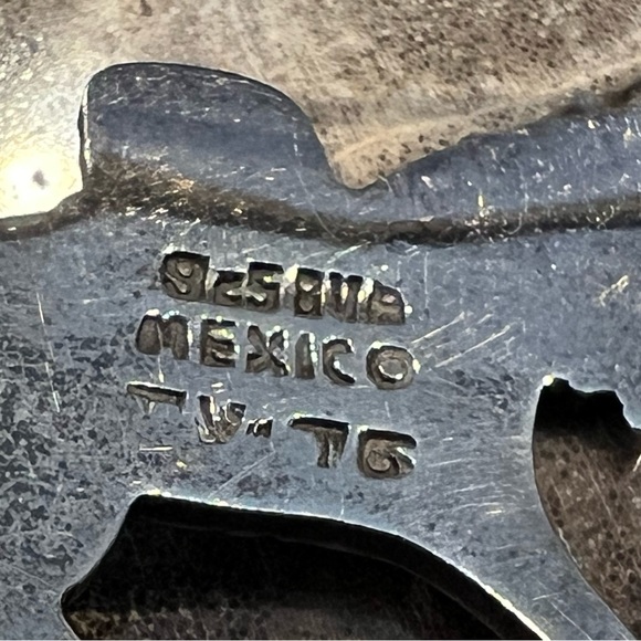 Authentic Signed Taxco Mexico Silver-Donkey Mexican Portrait Brooch & chain - Picture 6 of 6